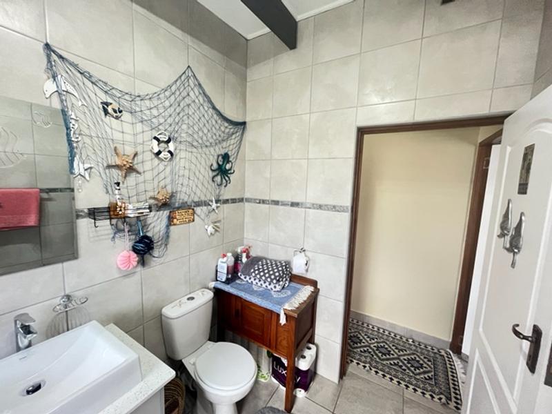 4 Bedroom Property for Sale in Dana Bay Western Cape